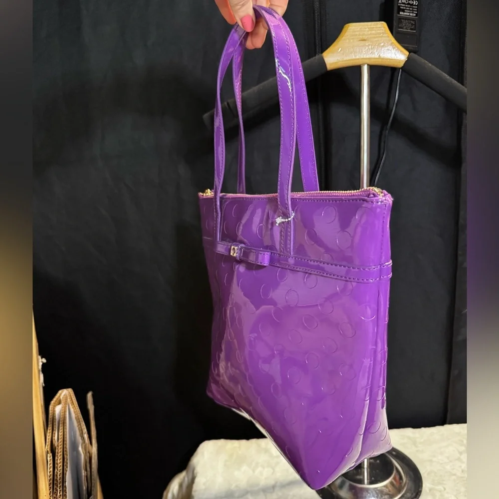 Kate spade jeralyn purple polka dot patent shoulder tote bag wet look